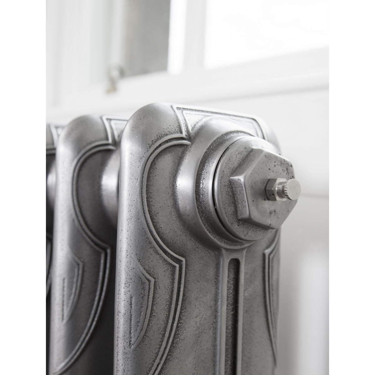 Liberty 645 14-Section Cast Iron Radiator - 645 x 1168mm