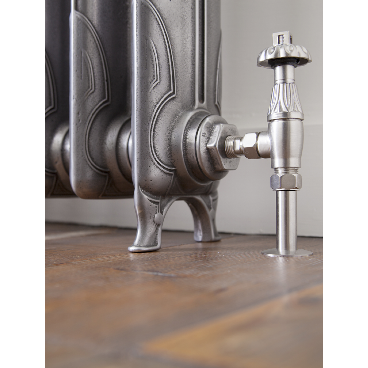 Liberty 645 14-Section Cast Iron Radiator - 645 x 1168mm