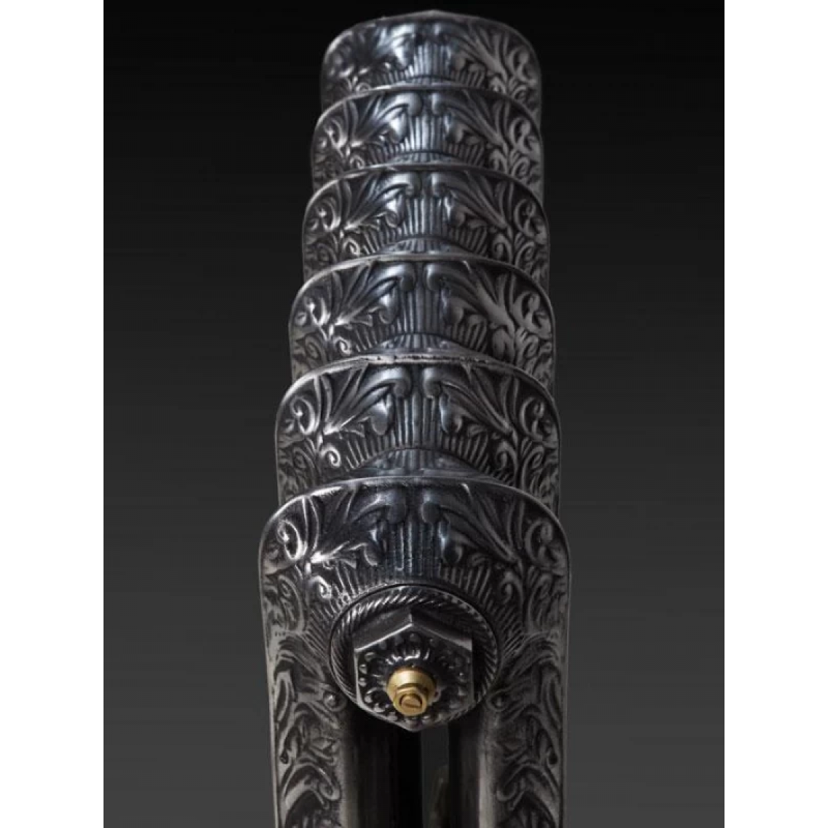 Shaftsbury Cast Iron Radiator 540mm High, 17 Sections