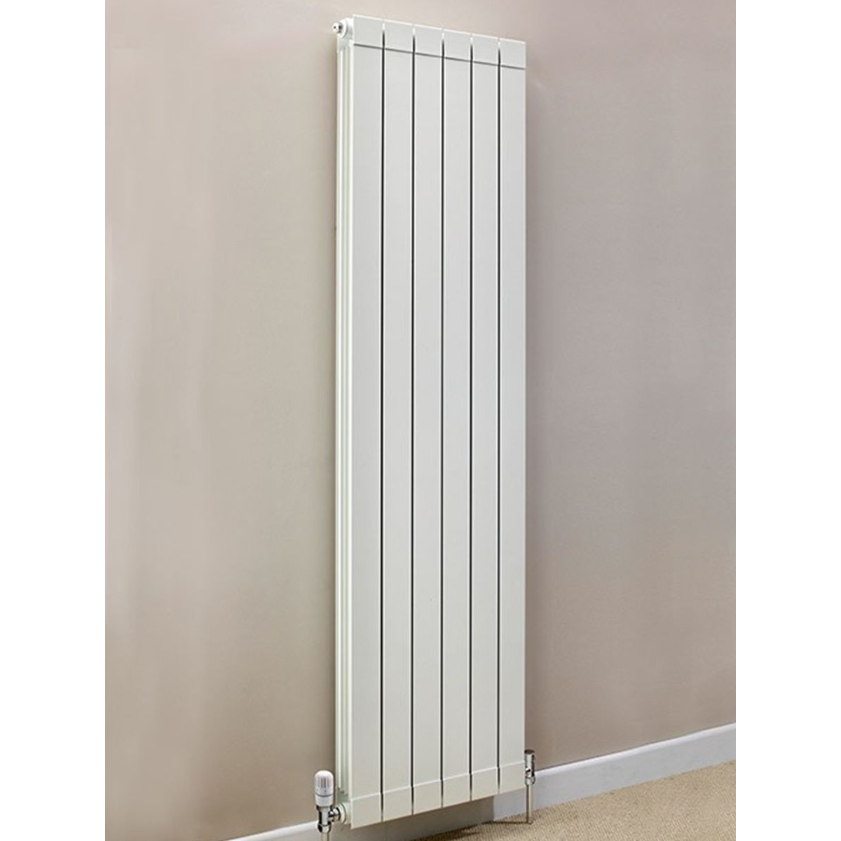 The Alprimo: Our Own Brand Flat-top Aluminium Radiator, 1046H x 340mm (4 Sections)