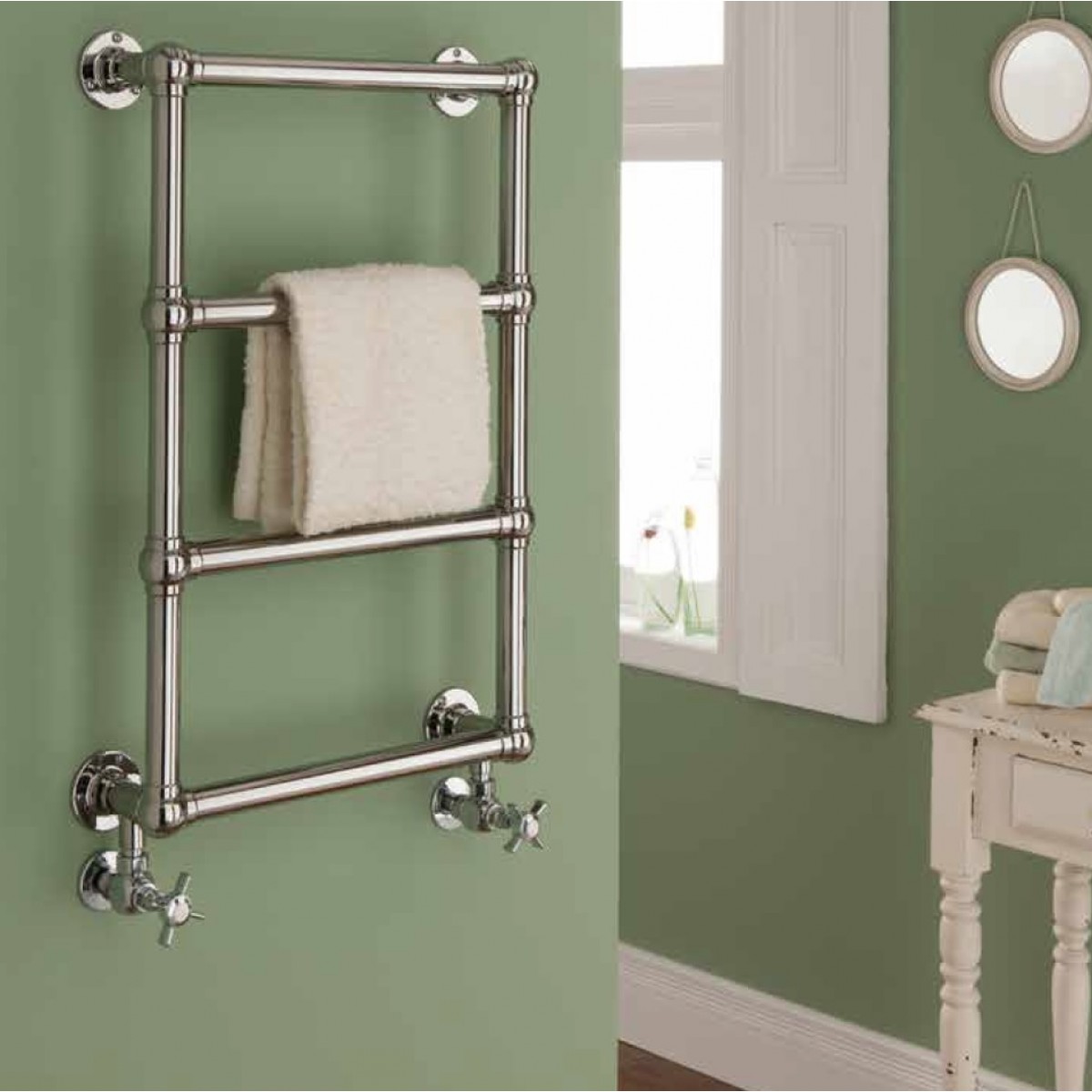 TRC Chalfont Wall Hung Towel Rail 750mm x 500mm